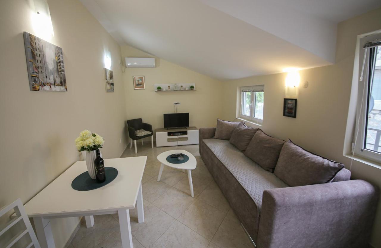 Goga Apartment Котор Екстериор снимка