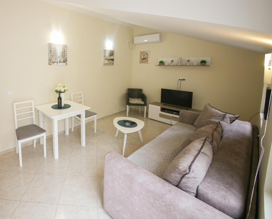 Goga Apartment Котор Екстериор снимка