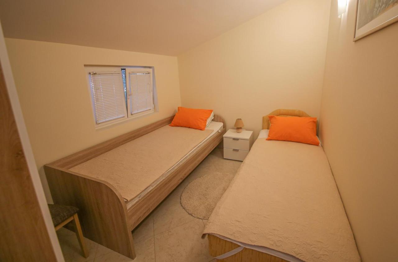 Goga Apartment Котор Екстериор снимка